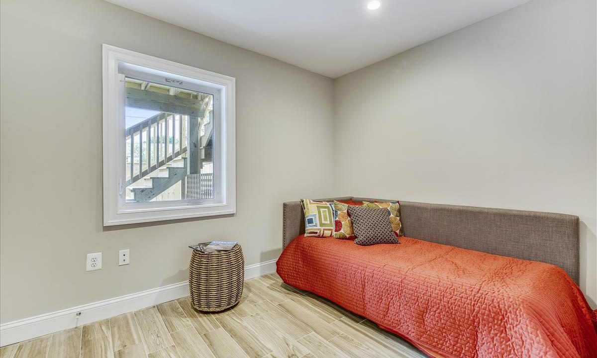 415 Longfellow Lower Level-Bedroom-_MG_1130