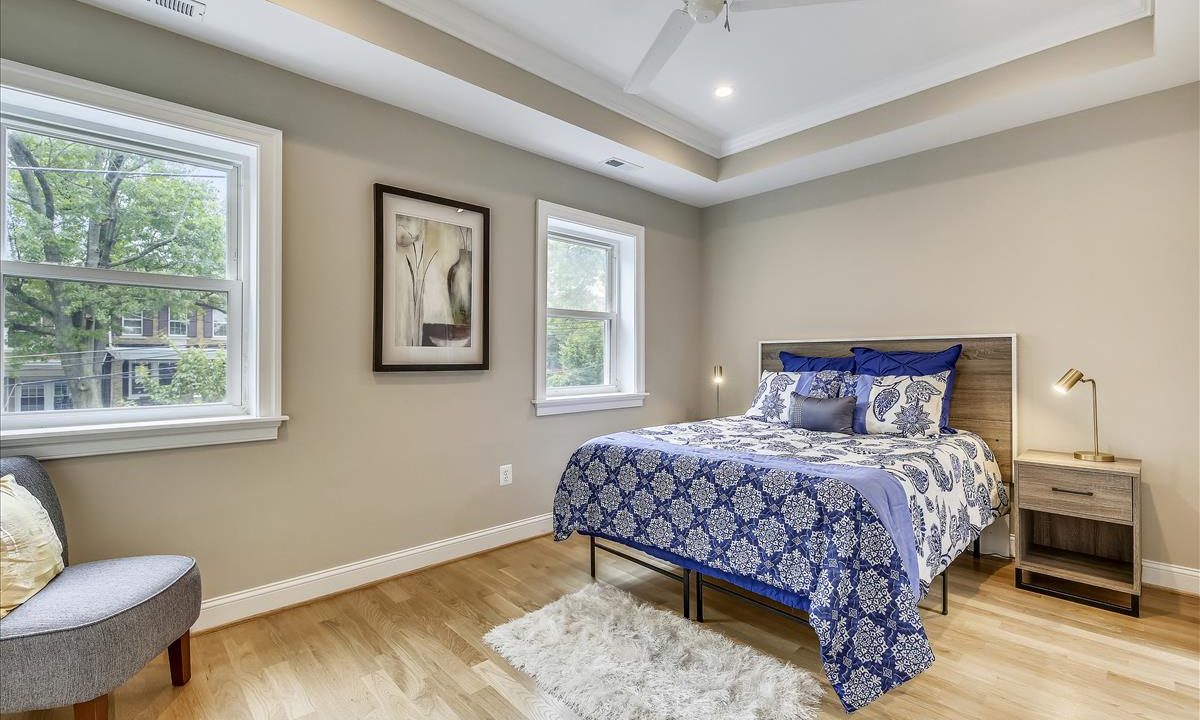 415 Longfellow Upper Level-Master Bedroom-_MG_1115